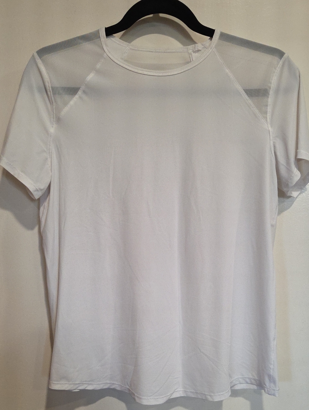 Lululemon White Short-Sleeve Crew Neck Shirt Size Small